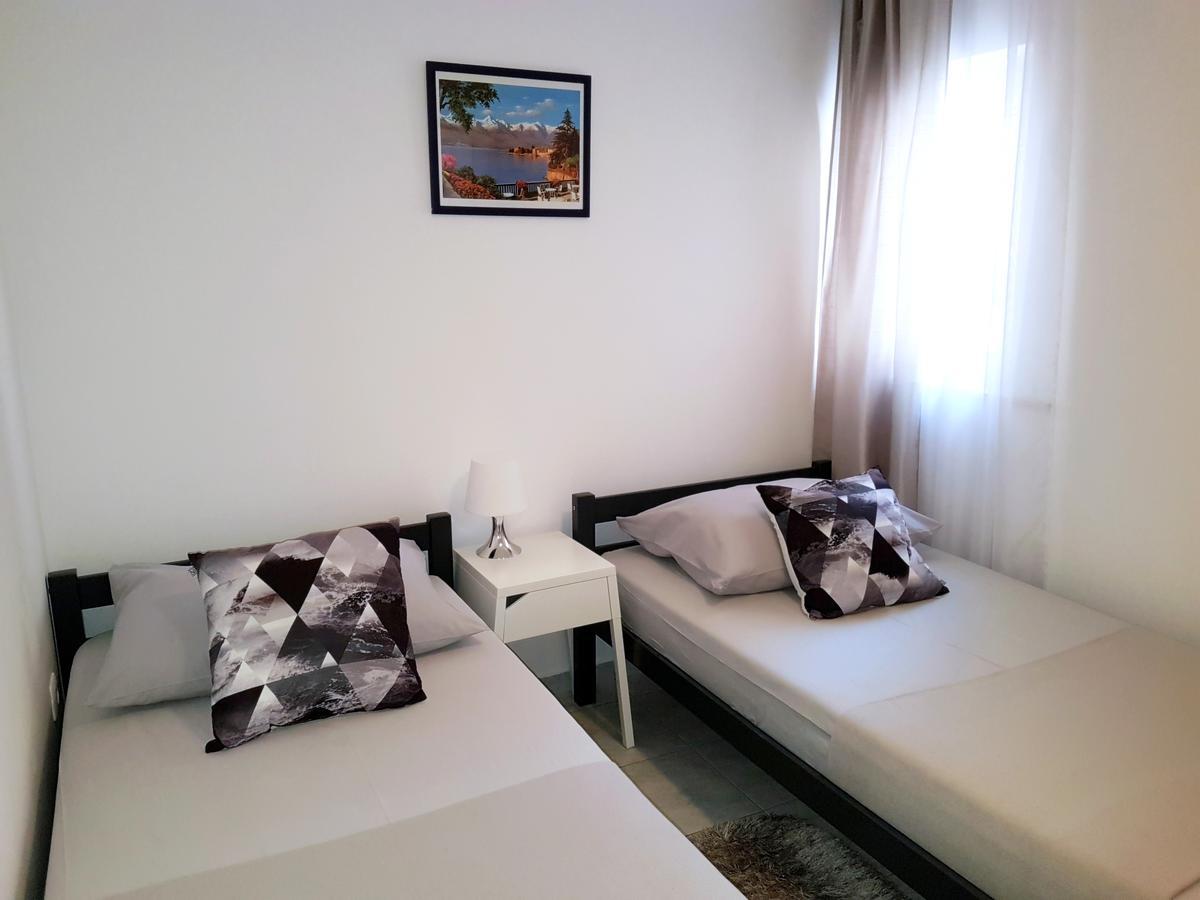 Apartments Blu Mare Sevid Exterior foto